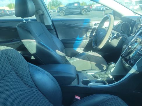 Used 2011 Hyundai Sonata SE FWD image 10
