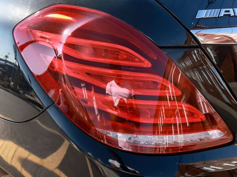 Used 2017 Mercedes-Benz S 63 AMG 4MATIC Sedan w/ Warmth & Comfort Package image 21