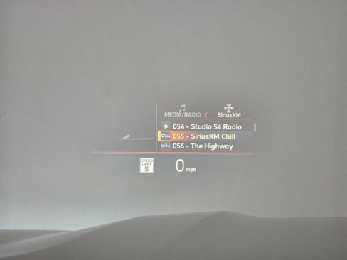 Used 2025 BMW X7 xDrive40i w/ Executive Package AWD/4WD image 48