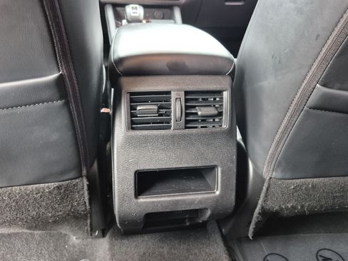 Used 2022 Mitsubishi Outlander SE FWD image 15