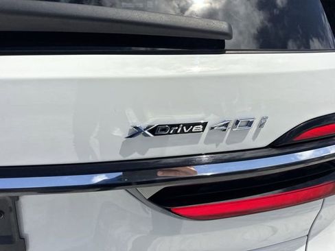 Used 2023 BMW X7 xDrive40i w/ Premium Package AWD/4WD image 26
