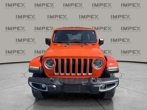 Used 2018 Jeep Wrangler Unlimited Sahara image 8