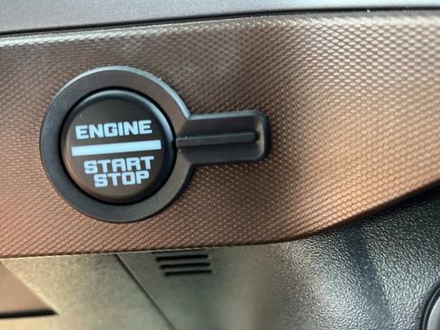 Used 2023 Ford Bronco Outer Banks AWD/4WD image 37