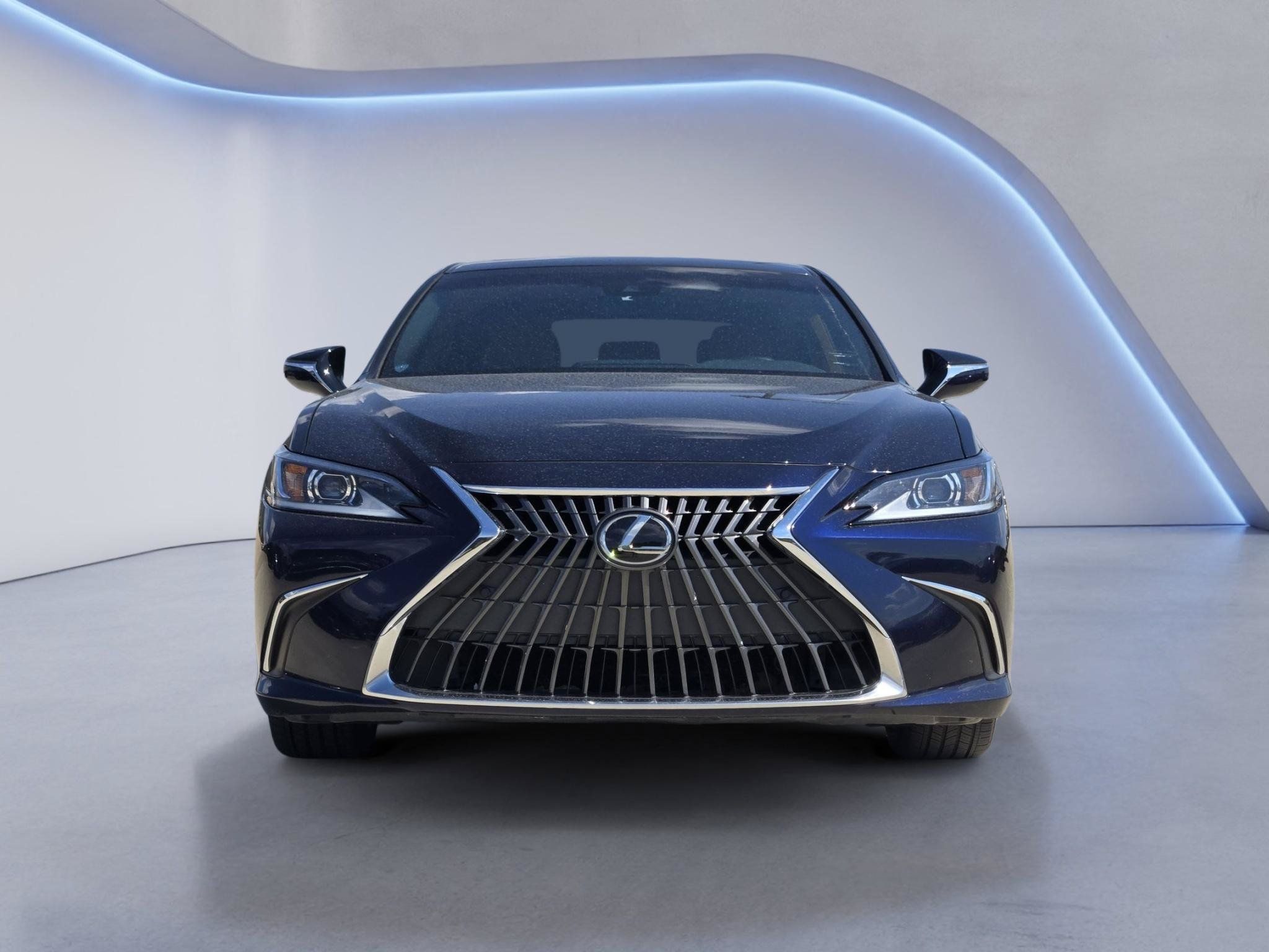 Used 2022 Lexus ES 350 w/ Premium Package FWD image 2
