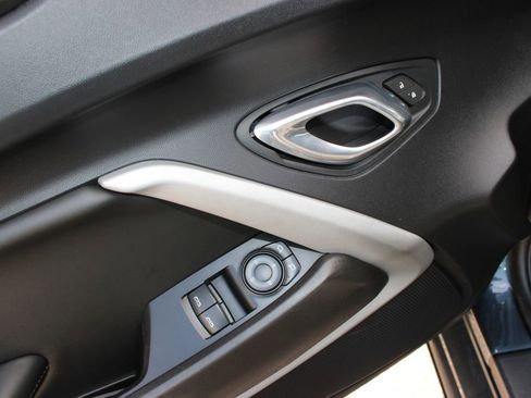 Used 2021 Chevrolet Camaro LT RWD image 13
