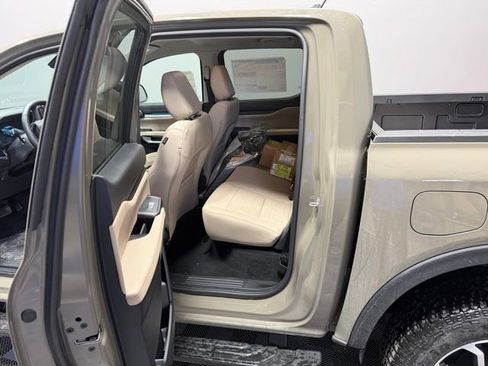New 2025 Ford Ranger Lariat image 17