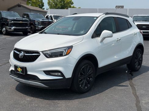 Used 2020 Buick Encore Essence FWD image 4