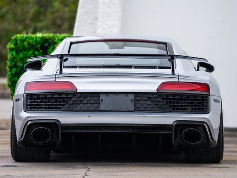 Used 2022 Audi R8 V10 performance image 16