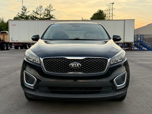Used 2018 Kia Sorento L FWD image 6