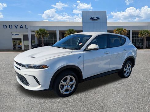 Used 2024 Dodge Hornet GT w/ Cold Weather Group image 8