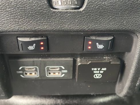 Used 2022 Jeep Cherokee Limited w/ Elite Package image 46