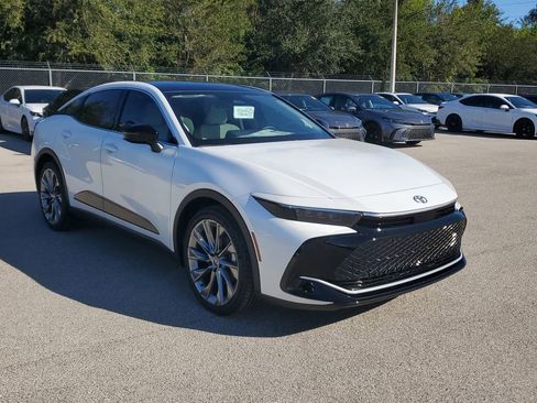 New 2026 Toyota Crown Limited image 3