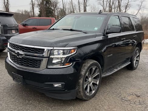 Used 2017 Chevrolet Tahoe LT image 2