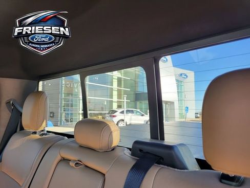 Used 2021 Ford F150 Lariat w/ Equipment Group 502A High image 27