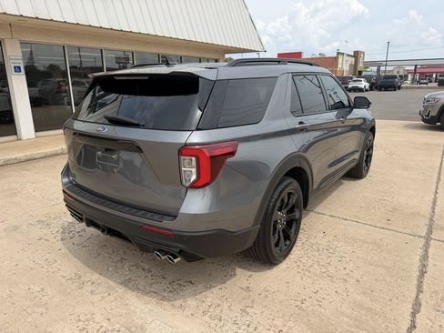 Used 2021 Ford Explorer ST w/ Equipment Group 401A AWD/4WD image 8