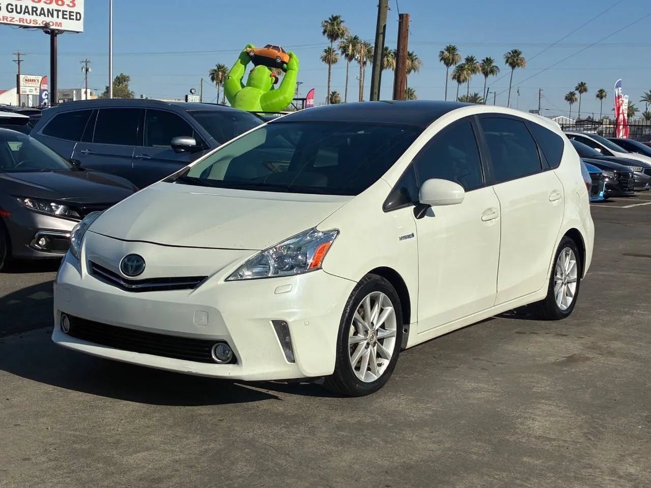 Used 2012 Toyota Prius V Five FWD image 2