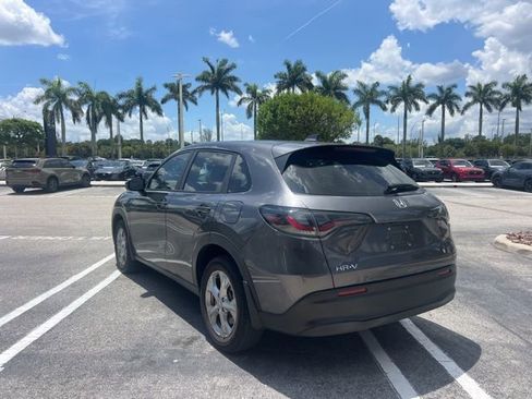 Used 2024 Honda HR-V LX image 17
