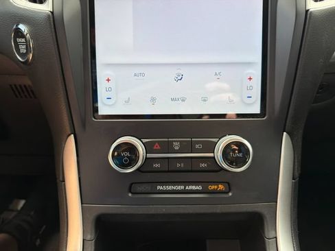Used 2023 Ford Edge SEL w/ Convenience Package AWD/4WD image 28