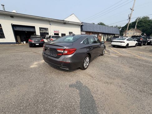 Used 2020 Honda Accord LX image 35