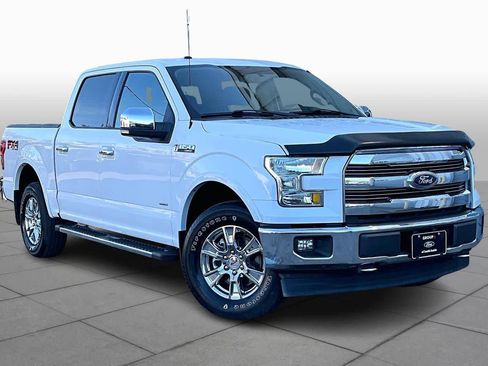 Used 2017 Ford F150 Lariat image 3