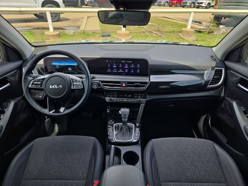 Used 2024 Kia Seltos S FWD image 15