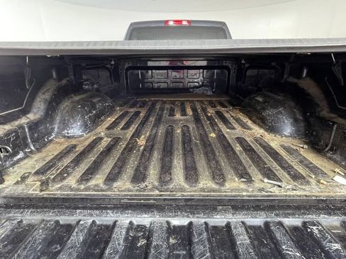 Used 2017 RAM 2500 Tradesman w/ Chrome Appearance Group AWD/4WD image 15