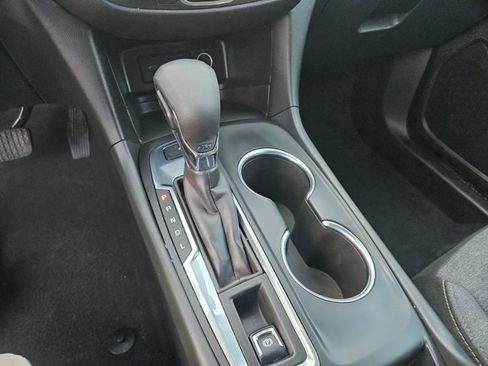 Used 2023 Chevrolet Equinox LT AWD/4WD image 16