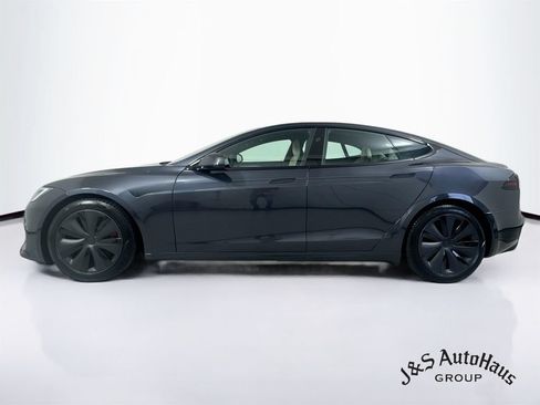 Used 2025 Tesla Model S Plaid AWD/4WD image 4