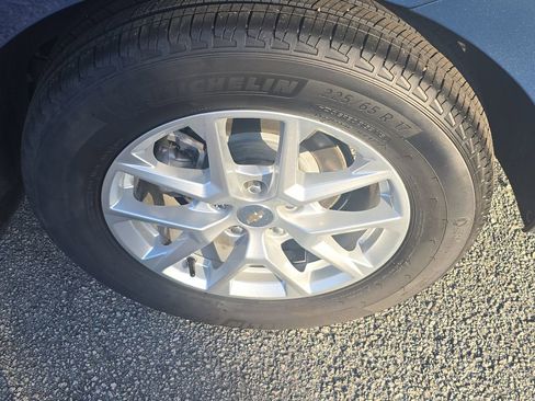 Used 2024 Chevrolet Equinox LS w/ Driver Confidence II Package image 9