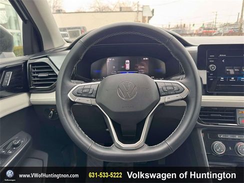 Certified 2025 Volkswagen Taos S image 20