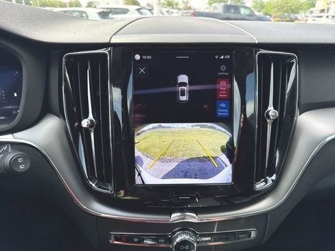 Used 2025 Volvo XC60 B5 Core w/ Climate Package AWD/4WD image 15