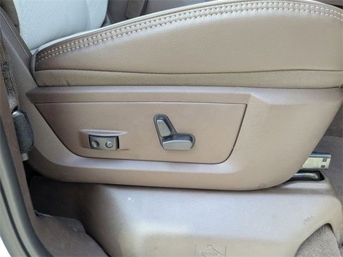 New 2025 RAM 2500 Laramie image 37