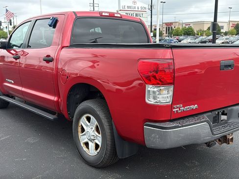 Used 2012 Toyota Tundra 4x4 CrewMax w/ Tow Pkg image 5