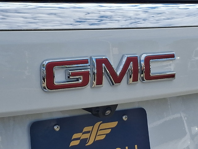 Used 2025 GMC Yukon Elevation w/ LPO, Elevation Black Package AWD/4WD image 33