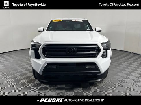 Used 2026 Toyota Tacoma SR5 AWD/4WD image 7