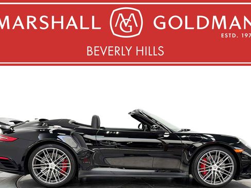 Used 2017 Porsche 911 4 Cabriolet AWD/4WD image 1
