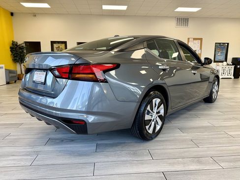 Used 2020 Nissan Altima 2.5 S image 6