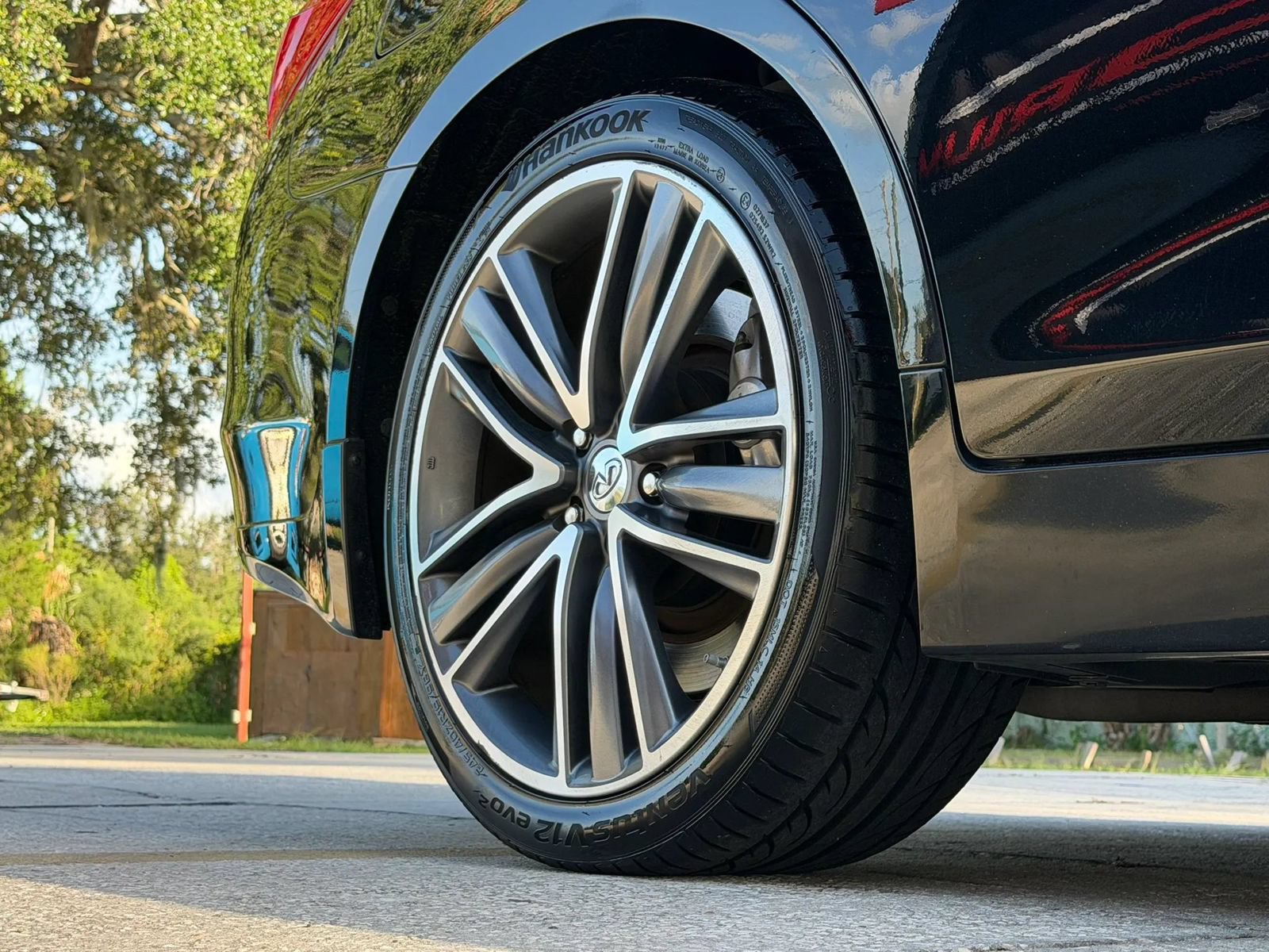 Used 2014 INFINITI Q50 w/ Technology Package RWD image 10