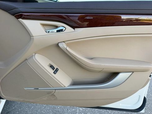 Used 2013 Cadillac CTS Premium RWD image 15