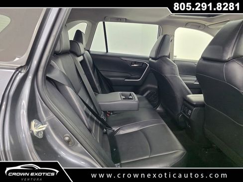 Used 2023 Toyota RAV4 XLE Premium FWD image 15