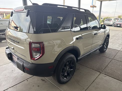 New 2025 Ford Bronco Sport Big Bend w/ Black Appearance Package image 4