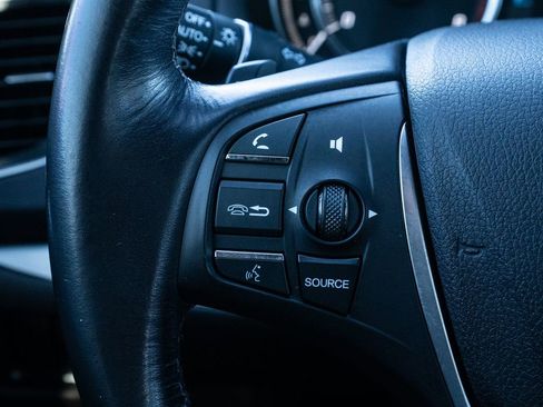 Certified 2016 Acura TLX image 21