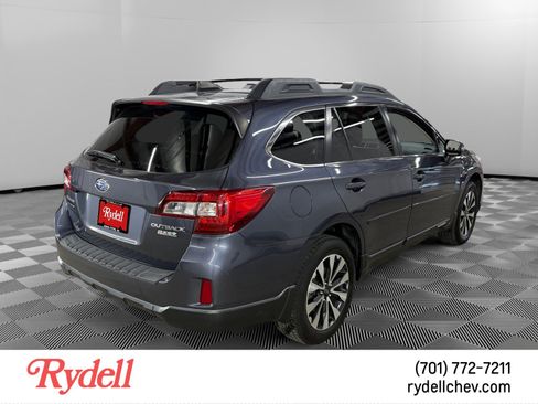Used 2017 Subaru Outback 2.5i Limited w/ Popular Package #5 AWD/4WD image 5