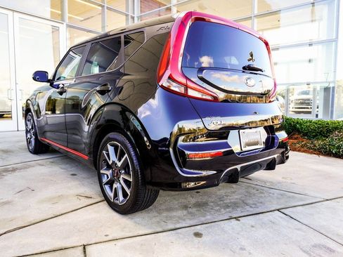 Used 2021 Kia Soul GT-Line FWD image 10