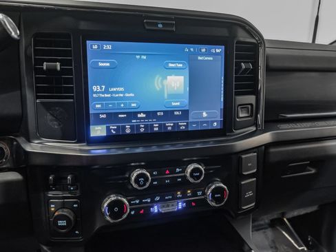 Used 2025 Ford F250 Lariat AWD/4WD image 26