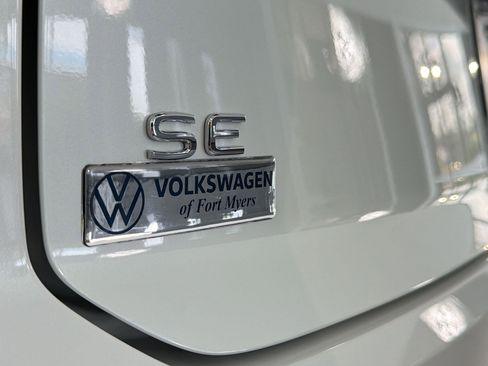 New 2026 Volkswagen Atlas Cross Sport SE FWD image 35