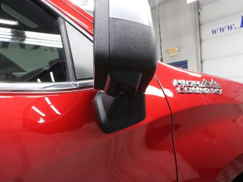 Used 2024 Chevrolet Silverado 1500 High Country w/ High Country Premium Package AWD/4WD image 58