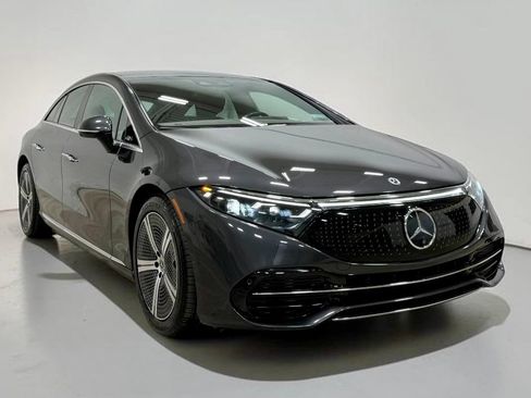 Used 2023 Mercedes-Benz EQS 450+ Sedan image 6