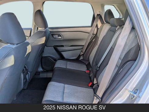 Certified 2025 Nissan Rogue SV image 16