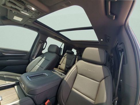 Certified 2024 GMC Yukon Denali w/ Denali Reserve Package AWD/4WD image 20
